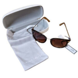 MINT VELVET DESIGNER SUNGLASSES & CASE - BUENOS (A229)